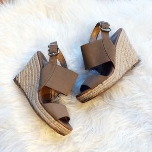Dolce Vita Sz 7 Beige Tan Espadrilles Sandals